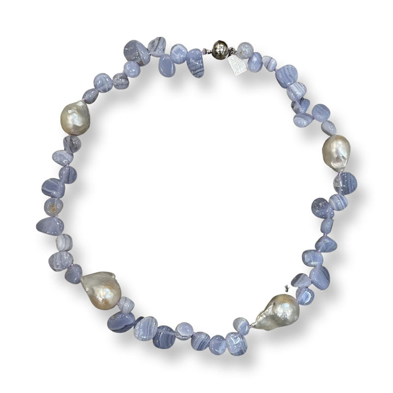 124-30-SHORT | CHALCEDONY & WILD PEARL NECKLACE SHORT – Girl With