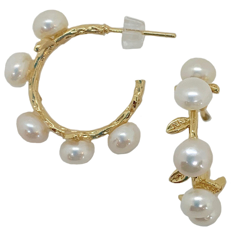 SMALL PEARL HOOPS ON GOLD